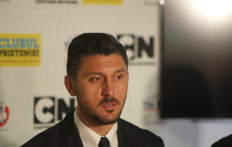 Ciprian Marica luptă contra abuzului fizic și psihic asupra tinerilor. Fostul internațional, alături Cartoon Network și Asociației Telefonul Copilului