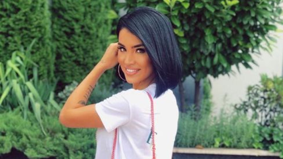 1. Cât a slăbit Adelina Pestrițu. "Stresul și agitația dinaintea nunții"