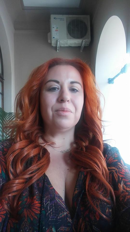 Oana Roman se reinventează