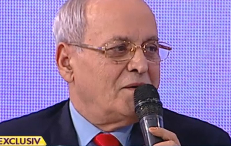 De Revelion, Nelu Ploieșteanu a cântat în sufragerie. “M-au plătit foarte bine”
