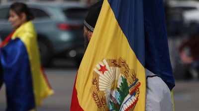 Steag tricolor comunist