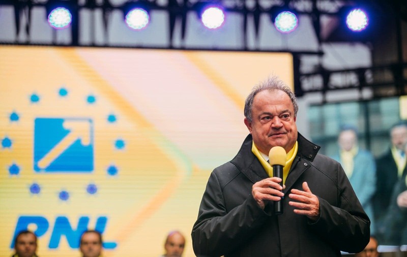 Miting PNL la Suceava. Vasile Blaga: "PSD este în cea mai proastă formă a lui, e rănit dar încă nu e învins. Să nu ne culcăm pe o ureche!"