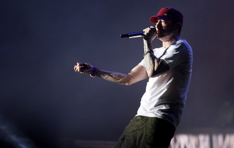Eminem, speriat de moarte: în toiul nopții, o persoană necunoscută a intrat peste el în casă. Cum a reacționat raperul și cine era, de fapt, hoțul