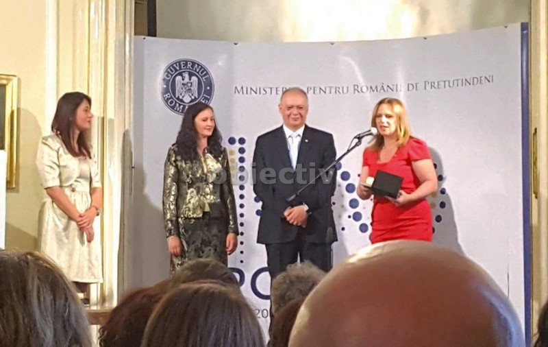 O suceveancă din Londra a fost premiată  de ministrul Românilor de Pretutindeni. A arborat drapelul României la stadionul din Wembley