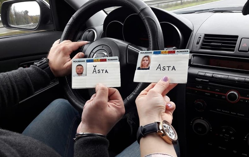 Gestul pe care îl fac românii din diaspora după ce votează. Postările lor au devenit virale