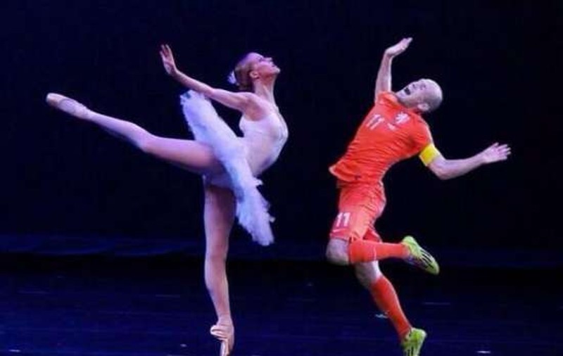 Van Gaal a explicat mutarea genială care a calificat Olanda în semifinale