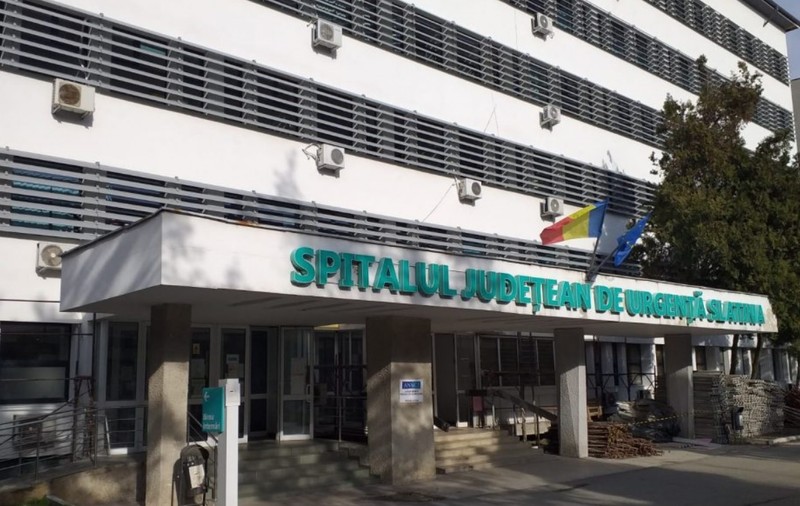 Rezultatul necropsiei pacientei care a murit în liftul spitalului din Slatina, blocat timp de 40 de minute. Ce spune managerul