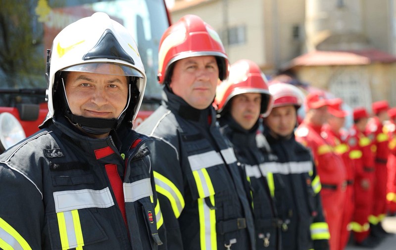 Minivacanța de 1 Mai a fost ”încinsă” de 300 de incendii. În cele cinci zile, peste 3.700 de români au nevoie de ajutor medical