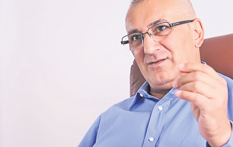 George Pădure îi taie lui Irinel Columbeanu craca de sub picioare: "Nu ia nici zece la sută din voturi"