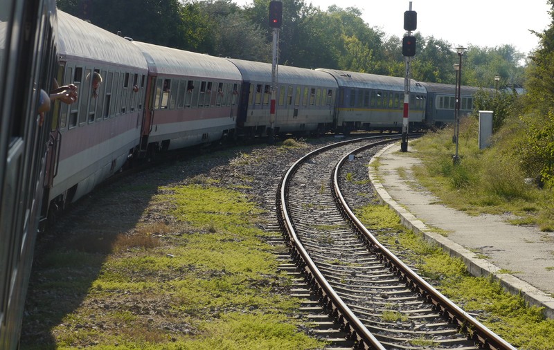 EXCLUSIV / Trenurile CFR, Iadul la foc mic, plin de „păcătoși” fără loc
