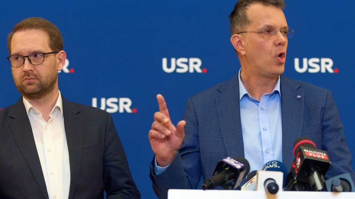 Ionuț Moșteanu anunță decizia USR la o zi după verdictul CCR care îl poate lăsa pe Dominic Fritz fără mandatul de primar