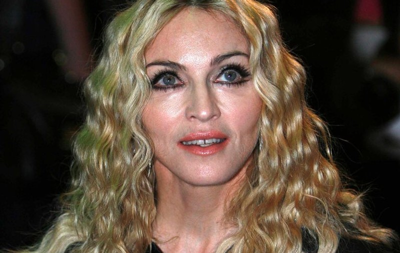 Madonna a convertit-o pe Mercy la Kabbalah