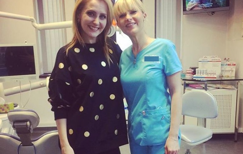 Alina Sorescu, pe mâinile doctorului stomatolog. Artista a împărtășit totul cu prietenii virtuali