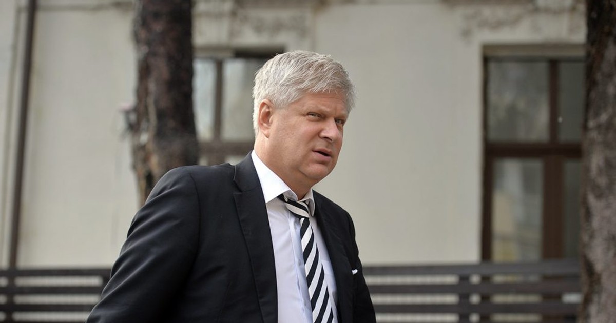 VIDEO Dan Tudorache, vizat de percheziții DNA. Fostul primar al sectorului 1: Se referă la achiziția de tablete
