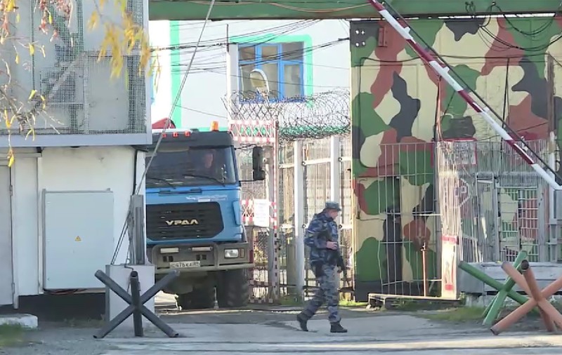 Medicii de pe ambulanță au încercat să-l resusciteze pe Navalnîi timp de peste o jumătate de oră înainte de a muri