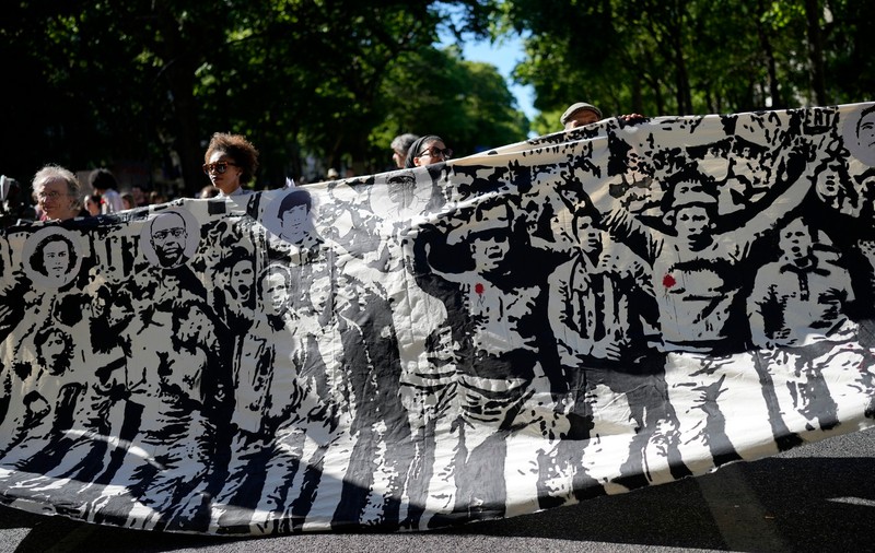 Eurovision și Revoluția garoafelor. Cum a ajutat participarea Portugaliei la concursul muzical din 1974 la răsturnarea regimului fascist de la Lisabona | VIDEO