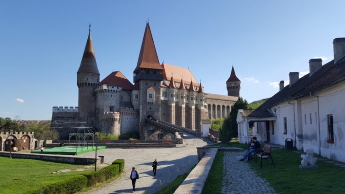 Tunelul secret al Castelului Corvinilor