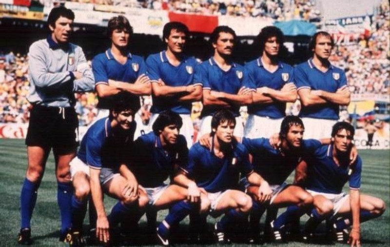 Nepoata lui Băsescu i-a adus la Iaşi pe Baresi şi Schillaci! 