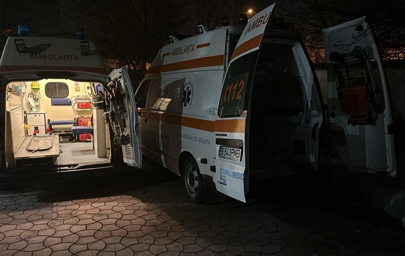 O bătrână de la un azil care funcționa ilegal în Voluntari a murit în drum spre spital. Patronul are dosar penal și pentru evaziune fiscală