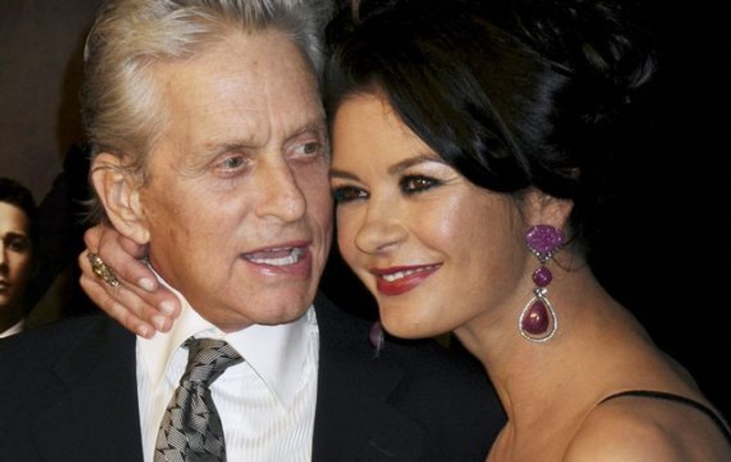 Catherine Zeta-Jones a refuzat să joace în rolul lui Marilyn Monroe pentru a sta cu Michael Douglas