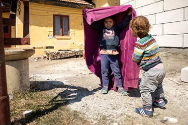 Un număr extraordinar de magie în curtea familiei Ştefan