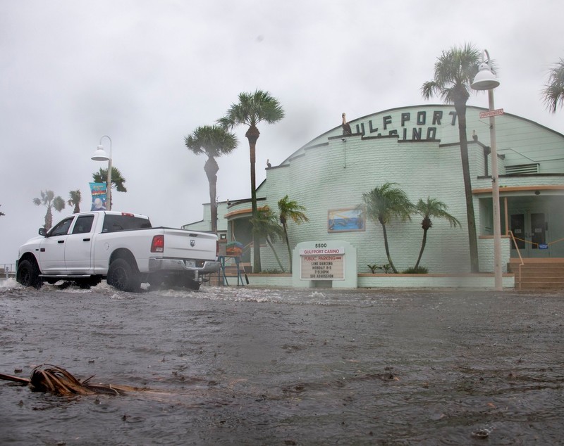 Stare de urgență și ordine de evacuare în Florida, înaintea furtunii tropicale Debby: „Luați situația în serios!”. FOTO
