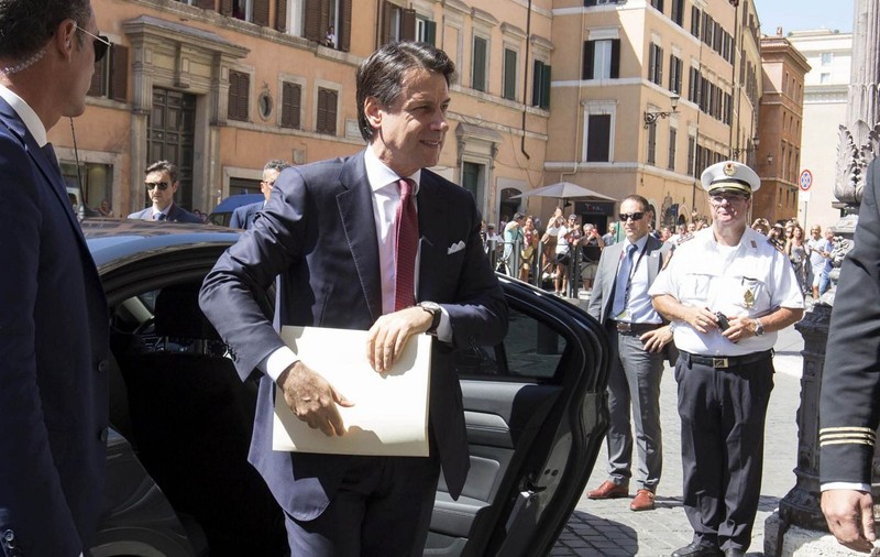 Mișcarea 5 Stele și Partidul Democrat au ajuns la un acord pentru a-l menține pe Giuseppe Conte premier al Italiei