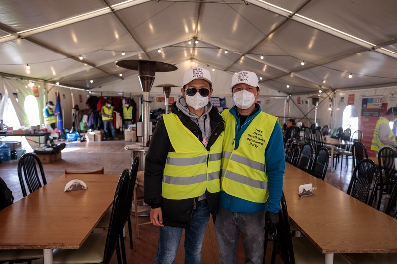 Peter, stânga, și Steve deși acestea nu sunt numele lor reale | Foto: Vlad Chirea