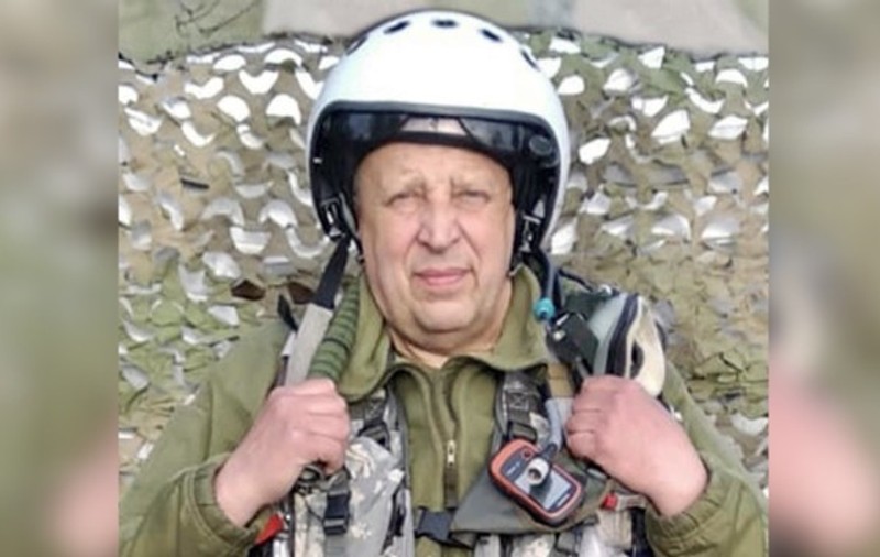 „Bunicul”, colonelul ucrainean care a comandat escadrila „Fantomele Kievului”, a murit deasupra Mării Negre și va fi îngropat după 3 luni
