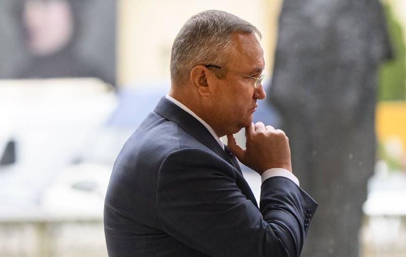 Alexandru Rafila arată cu degetul spre Nicolae Ciucă în dosarul vaccinurilor Pfizer: „Ar fi trebuit să fie mai atent”