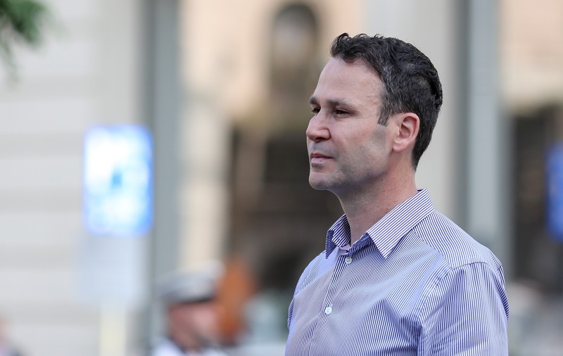 Robert Negoiță anunță suspendarea din funcție a directoarei DGASPC Sector 3. Anterior, Marcel Ciolacu a cerut demiterea ei