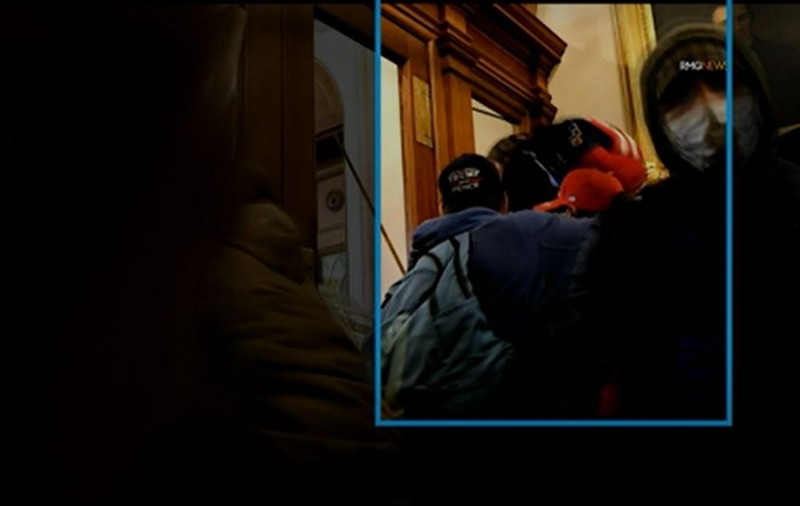 Imagini noi cu asaltul asupra Capitoliului. Momentul în care o protestatară este împușcată mortal, filmat