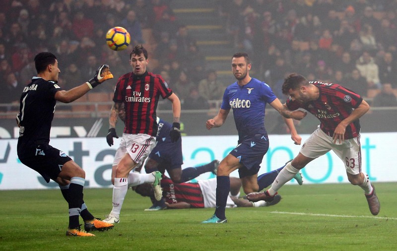 Italia, etapa a 22-a. Radu Ștefan și Lazio, bătuți de AC Milan. Inter, ținută în șah de Spal | VIDEO
