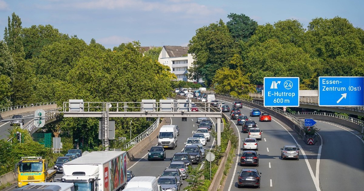 Essen, autostrada A40, Ruhrschnellweg, ieșire Germania, Europa, autostradă, ambuteiaj