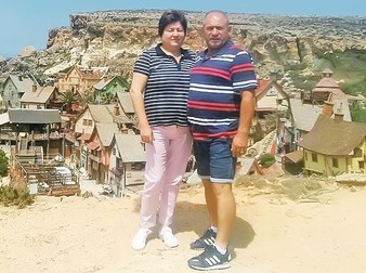 Nea Raţă s-a relaxat cu nevasta lui în Malta, după un an de muncă