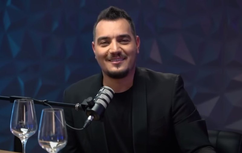 Bursucu a primit oferte să revină în televiziune, la trei luni de la demisia de la Kanal D: „Din alte părți”