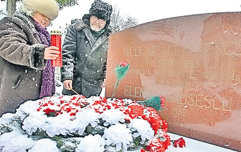 Nostalgicii comunismului cred că "Ceauşescu trimite gerul peste țară"