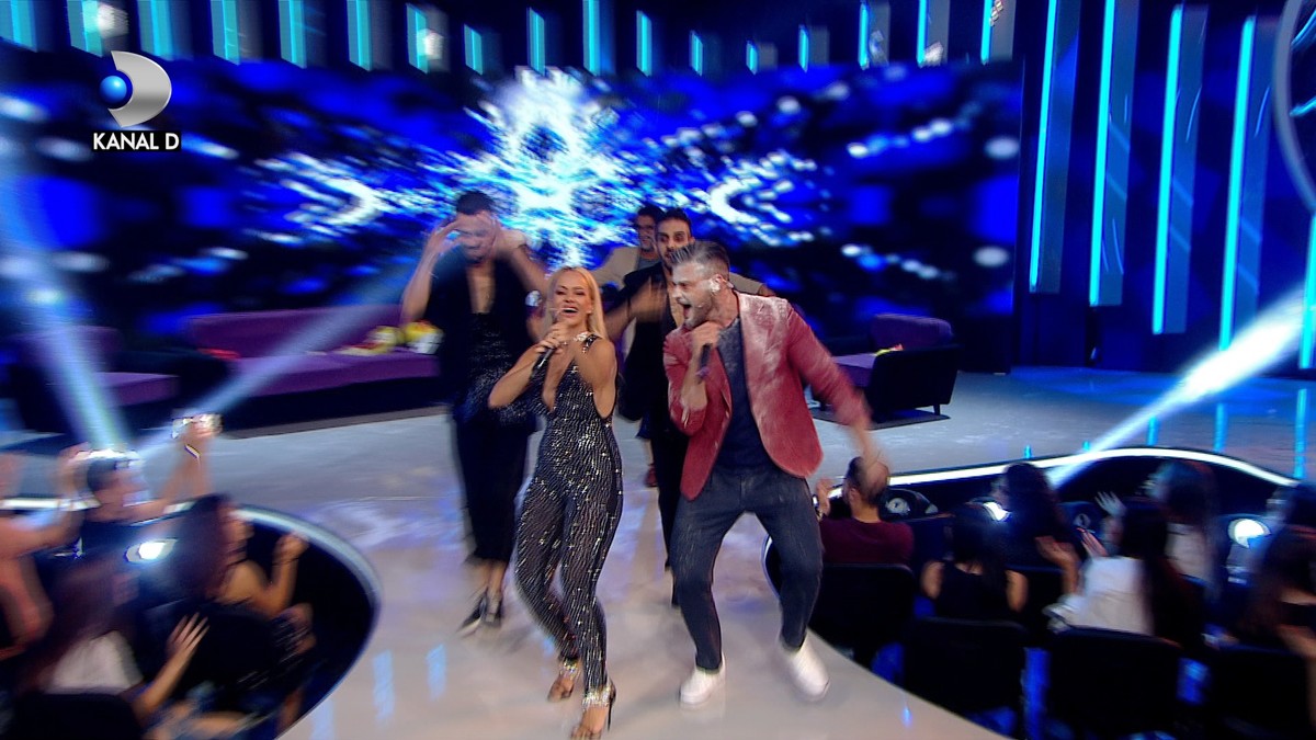 Anda Adam și Victor Slav, în duet. Întâlnire de zile mari între prezentator și fosta lui iubită | FOTO