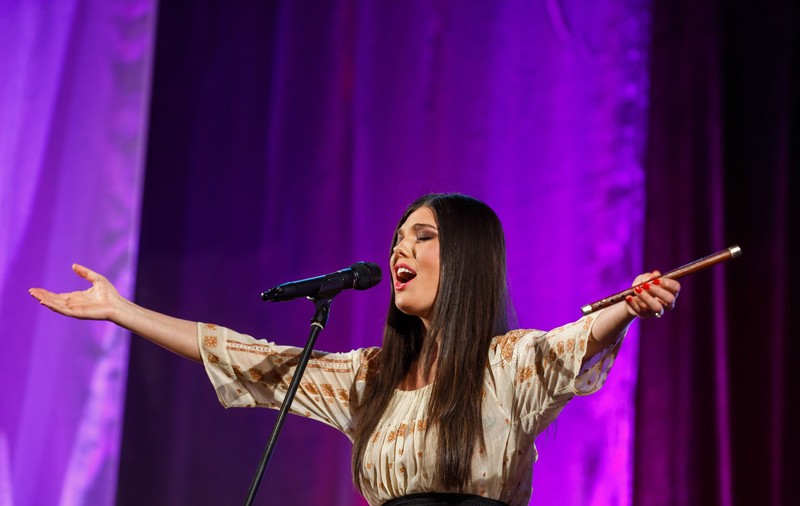Paula Seling spune că a plecat din finala Eurovision pentru că „TVR crede că poate face playlist-ul unui artist invitat”. Care e melodia refuzată