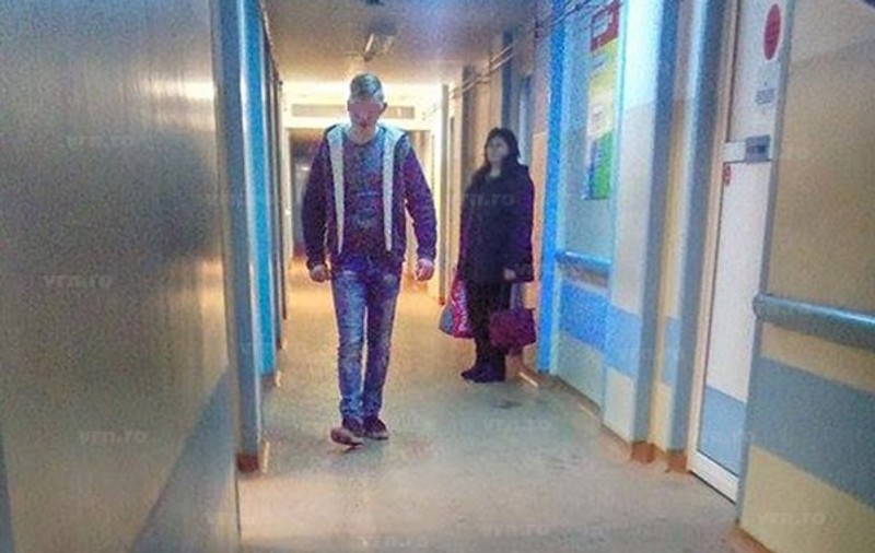 Bătaie între doi frați din județul Vaslui, terminată la spital. Unul a fost înjunghiat, celălalt a fost lovit cu un par în cap