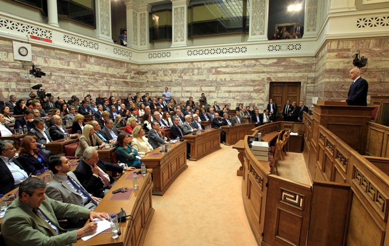 Criza se adânceşte în Grecia! Statul Major al armatei elene, înlocuit în totalitate