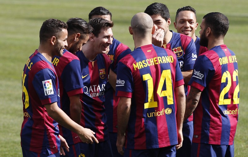 Ghete cu tatuaj, ultima fiță în Spania. Cum arată încălțările unui superstar de la FC Barcelona / GALERIE FOTO