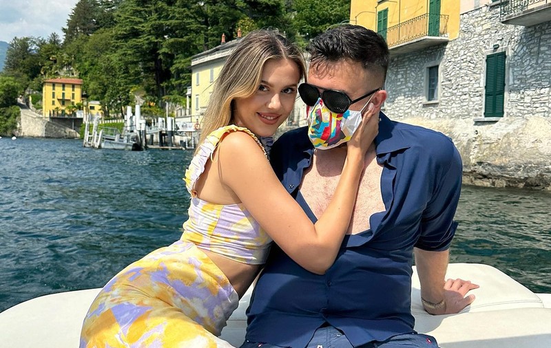 Apelul emoționant făcut de Emily Burghelea. Soțul ei este bolnav. „Situația s-a agravat. Simt nevoia să vă cer ajutorul”