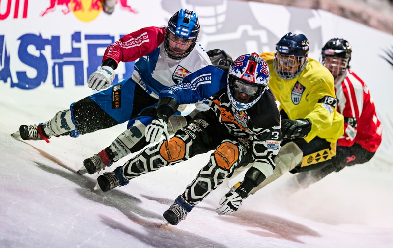 Scott Croxall se impune în premieră în etapa de Ice Cross Downhill, de la Helsinki