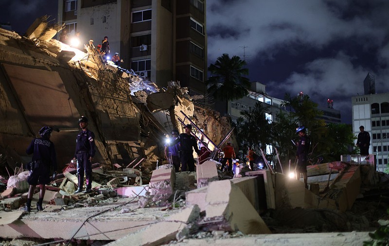 Al treilea cutremur a lovit Venezuela, după cele două de 7,2 și 7,5 grade, la interval de un minut. Este stare de urgenţă, cel puțin 164 de morți și 971 de răniți. La Guaira, declarată zonă calamitată