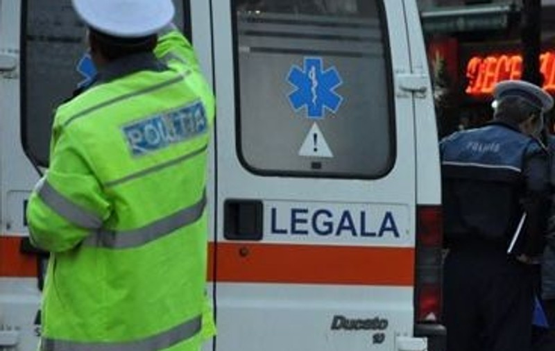 Poliţist bătut de romi în comuna Baloteşti