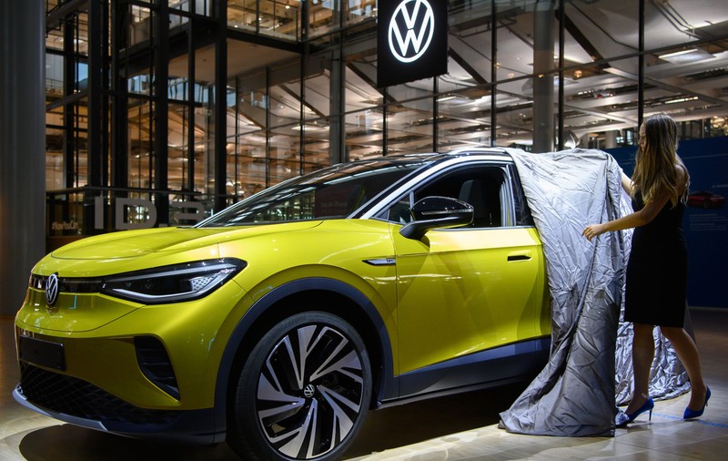 Industria auto, noua fabrică de șomeri a Europei. „Mai mulți producători se luptă pentru o plăcintă mai mică”
