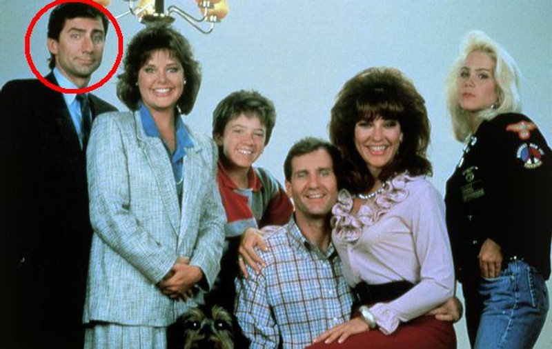 "Nu, nu poate fi el!" Cum arată astăzi primul soţ al lui Marcy Darcy din "Familia Bundy"!