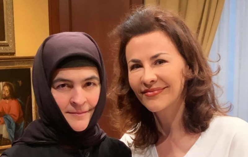 Adina Alberts, despre sora ei care s-a călugărit: „Ne-a durut alegerea ei”. Daniela s-a retras la mănăstire de 26 de ani