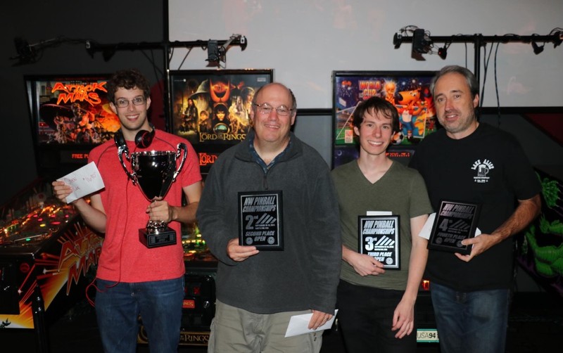autist este campion mondial la pinball